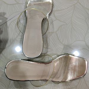 Solid Transparent Gold Crystalline Heel