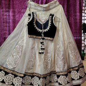 Sirf 1000 Me Heavy Lehnga Fix Rate