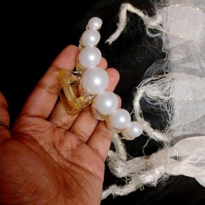 Korean White Pearl Hair Clip Or Clucher