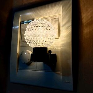 White Crystal Bulb