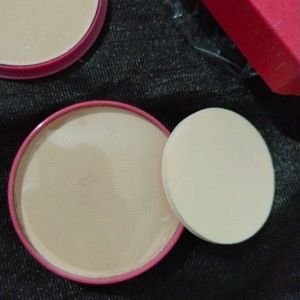 HUDA Beauty BB Compact Powder 2 In 1