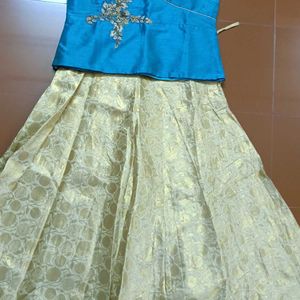 Lehenga Choli Full Set