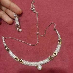 AD Necklace Set