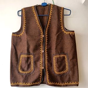 Sleeveless Embroidered Jacket For Men