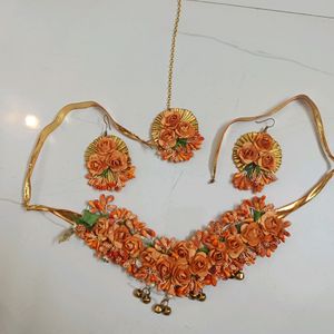 Necklace