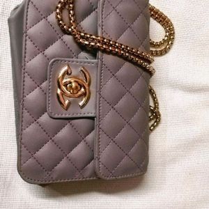 Gucci Symbol Sling Bag 🛍️