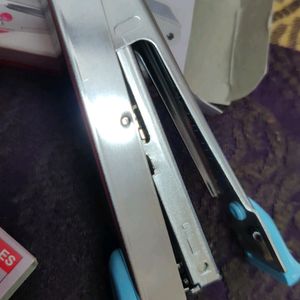 Stapler With Pin