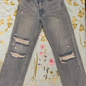 H&M Light Blue Straight Ripped Jeans