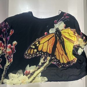 New Butterfly 🦋 Top For ladies