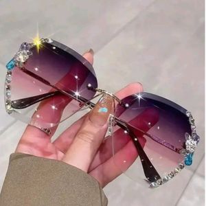 Women Round Sunglasses