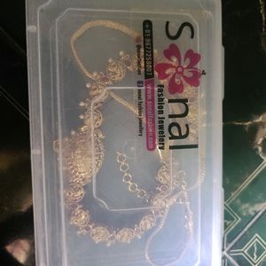 Price Drop - Gold Hip Chain