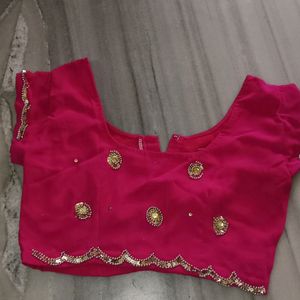 Beautiful Saree With Stiched Blouse