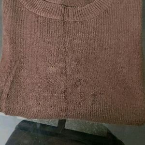 Woolen Baggy Style Crop Top