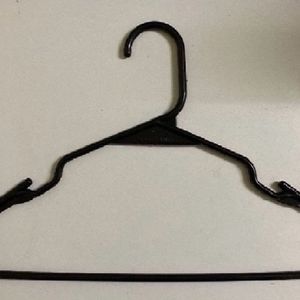 Hangers Pack Of 12