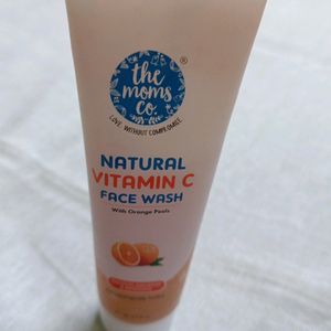 The Moms Co. Face Wash