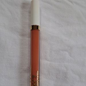 Very Beautiful Liquid Lipstick