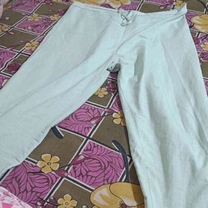 Women Kurta Pant Dupatta Set