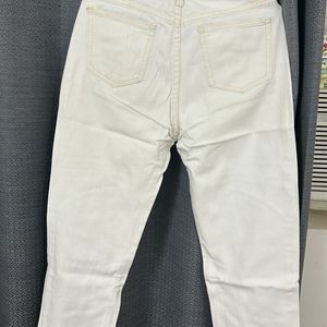 White mom fit pants