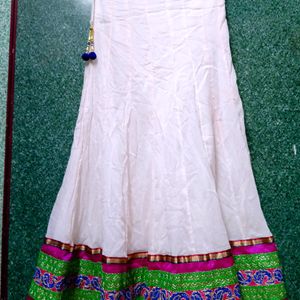 White Ghagra