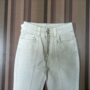 Y-34 size 24 Flared Women Denim Jeans