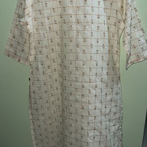 Women Kurti With Scrunches