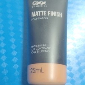 Matte Foundation