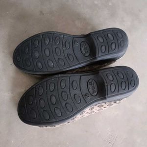 Women Palm Shoes