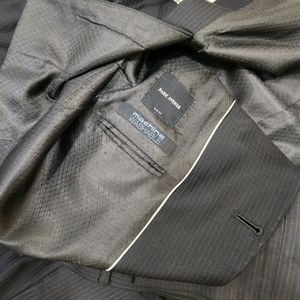 Men's  SUIT