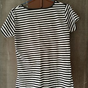 Black &White Strip Tshirt