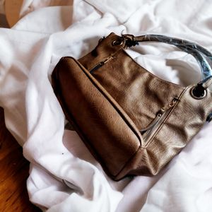 Leather Handbag 👜