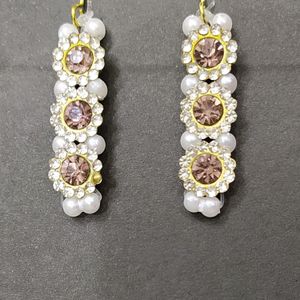 Rosy Diamond With White Pearl Jewellery Set