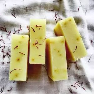 Milk And Saffron Soap 🧼