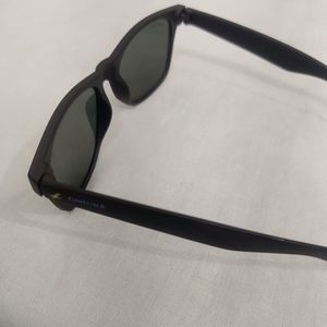 Fastrack Wayfarer Sunglasses ( BLACK)