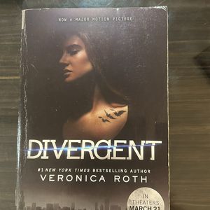 Divergent By Veronica Roth