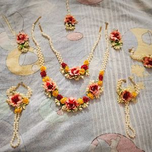 Haldi Ceremony Jwellery Set