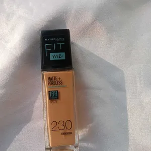 Maybelline New York Foundation Shade No.230