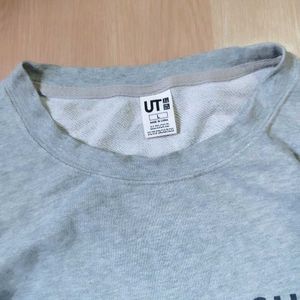 Uniqlo Sweatshirt