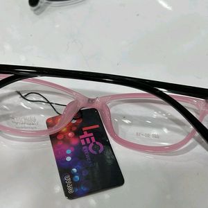 Cat Shape Specs Frame