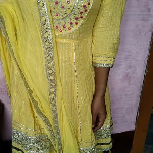 Sarara Set With Dupatta