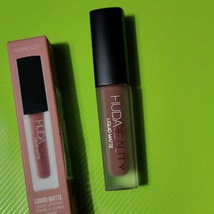 Huda Beauty Liquid Matte Lipstick