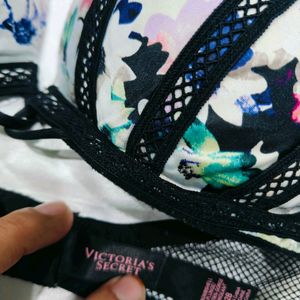 Imported Victoria Secret Paded Bra Penty Set