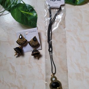 Beautiful Gold And Black Earring With Necklace