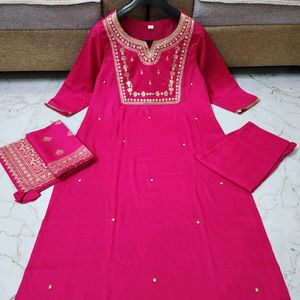 Best Reyon export Quality fabric kurti with pant1