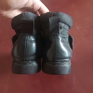 Black Winter Boots