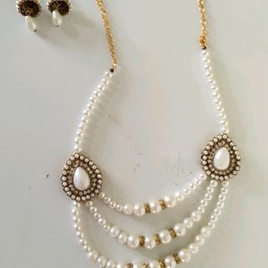 Pearl Necklace With Earrings Set