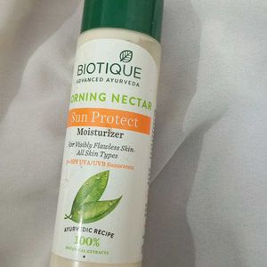 Biotique Morning Nectar Suncreen Moisturizer