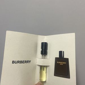 Burberry hero EDP vial