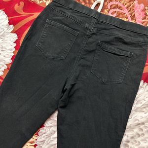 3/4th Jeans 👖 Pant For Women On Sale😍