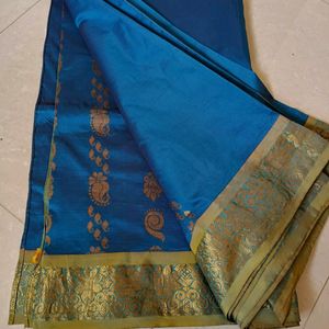 Peacock 🦚 Color Silk Saree (Double Shaded)