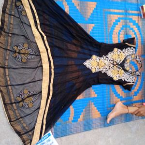 Gown Ke Sath Lehenga